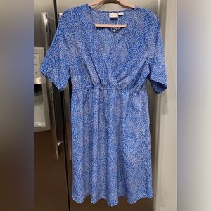 Mama licious dress 
size Xl